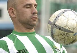 Garrafa Sánchez, la esencia del potrero