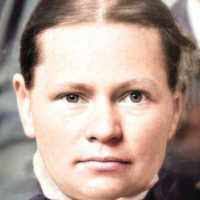 Sophia Erickson's Instagram, Twitter & Facebook