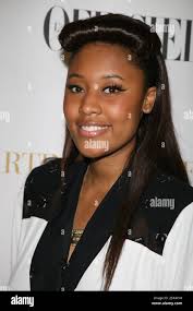 Le chanteur VV Brown pose pendant la fête de l'officiel le 62e Festival de  Cannes, le 15 mai 2009. Photo de Guignebourg-Gorassini/ABACAPRESS.COM Photo  Stock