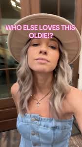 FANCY DON’T LET ME DOWN 🎶 #fancy #reba #rebamccentire #love #music  #countrymusic #oldcountry #sing #trending #viral #foryou #fyp #explore  #singing