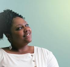 Lisa Mcglone's Instagram, Twitter & Facebook