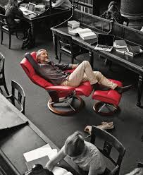 Find Comfort Anywhere With The Stressless View Chair And Ottoman Equipped With Stressless Balancea Chair Design Modern Theater Recliners Stressless Furniture
