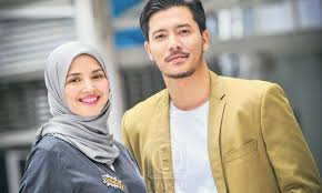 Fattah amin ditemui ketika sambutan hari jadinya dan fazura sempena fattzura birthday bash yang berlangsung di putrajaya international convention centre (picc) semalam. Oh Media Pasangan Pelakon Fattah Amin 27 Dan Nur Fazura ÙÙŠØ³Ø¨ÙˆÙƒ