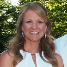 Robin Salisbury's Instagram, Twitter & Facebook