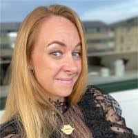 Nicole Spang's Instagram, Twitter & Facebook