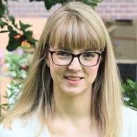 Julia Ruppel's Instagram, Twitter & Facebook