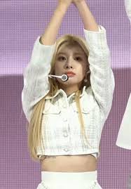 She's a part of 3kim in izone. Knetz Discuss If Iz One Hyewon Have A Real Tattoo Or Not