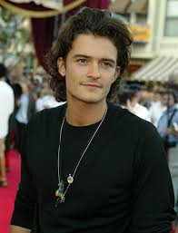Bloom and perry welcomed their first child together in august. Orlando Bloom Hairstyles Stylish Eve