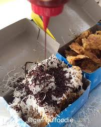 Mulai dari minumannya yang segar, ada camilan yang tidak membuat kenyang dan cocok disajikan di setiap waktu. Gembulfoodie Pisang Goreng Khas Pontianak Jajan Gedang