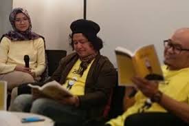 Jawaban tema 6 kelas 4 halaman 28. Apakah Cita Cita Andrea Hirata Ini Kunci Jawaban Soal Buku Tematik Kelas 4 Sd Tema 6 Halaman 138 139 141 142 143 Semua Halaman Fotokita