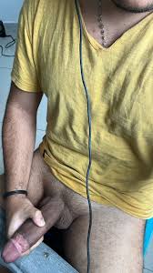 Nudes De Famosos Nus Mostrando O Pênis Quando O Twitter Volta - Volumes  Famosos Nus
