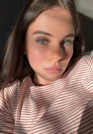 Abbie Millard's Instagram, Twitter & Facebook