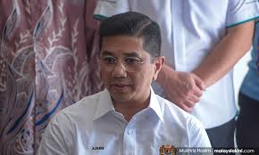 Raya tetap sama buat anak sulung datuk seri azmin ali, farah shazliyana. Malaysiakini Travel Bill Suit Now Targets Azmin Ali S Four Children