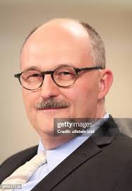 3,084 Michael Ard Photos & High Res Pictures