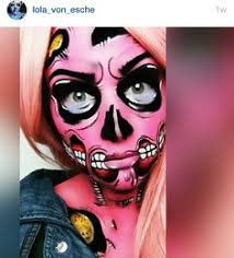 Purchase canvas prints, framed prints, tapestries, posters, greeting cards, and more. 48 Ideas De Zombie Pop Art Maquillaje De Halloween Maquillaje Artistico Maquillaje Halloween