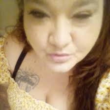 need help with hotel room for family