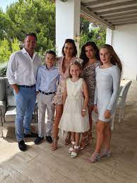 He has been married to childhood sweetheart louise bonshall but has she has tended to stay away from the limelight. Michael Owen On Twitter Ibiza With The Clan