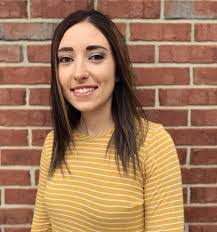 Amber Hampson's Instagram, Twitter & Facebook