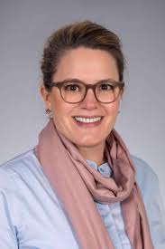 Tina Knoll's Instagram, Twitter & Facebook