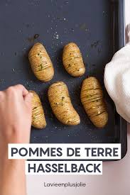 Recette De Pommes De Terre A La Suedoise Pommes De Terre Hasselback Lavieenplusjolie En 2020 Pommes De Terre Hasselback Recette Pomme De Terre Recette