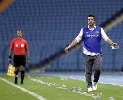 The site lists all clubs he coached and all clubs he played for. Al Nassr De Rui Vitoria Vence Na Champions Asiatica Al Ain De Pedro Emanuel Perde Correio Da Manha Canada