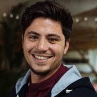 Thomas Poss's Instagram, Twitter & Facebook