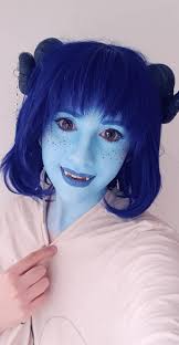 Blue face paint makeup tips and tricks