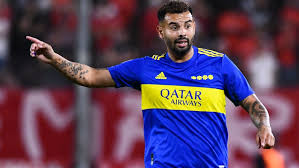 Wo ist onkel dagobert ? Boca Juniors Today Cardona Sucks A Whole Egg In Boca Www Diglogs Com Colombia