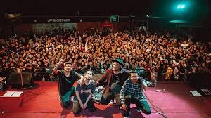 The lyrics for diary depresiku by last child have been translated into 1 languages. Lirik Dan Chord Kunci Gitar Diary Depresiku Last Child Wajar Bila Saat Ini Ku Iri Pada Kalian Tribun Ternate
