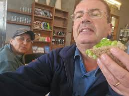 Where to find good Chanuka donuts in Melbourne?