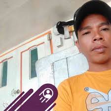 Isang 74-anyos na lolo ang namatay sa payout/vote-buying ng tumatakbong  Congressman ng Zamboanga City na si Kat Chua at tumatakbong Mayor na si  Mannix Dalipe. Sinasabing 11am pa lang ay pinapila na