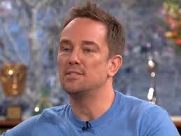 Simon Thomas to return to work with This Morning 18 months after his wife's  tragic death