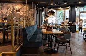 Je nach tageszeit ist wilma wunder ein. Neueroffnung In Stuttgart Zielgruppe Frauen Wilma Wunder Im Fruheren Besitos Stuttgart Stuttgarter Zeitung