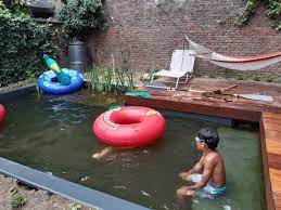 plunge pool tuin waterpartijen hellende tuin watertuin