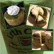 The chiffon cake itself is flavoured with instant coffee powder and kahlua. For The Love Of Green Tea The Flavors Are Spot On Urth Cafe 1 Green Tea Boba 2 Matcha Tiramisu With A Lig Something Sweet Matcha Tiramisu Delicious