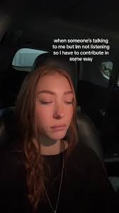 Lizzie Roe's Instagram, Twitter & Facebook