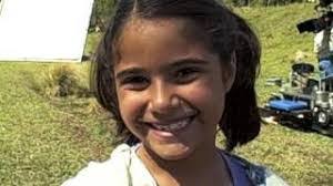 Zoe Shannon's Instagram, Twitter & Facebook