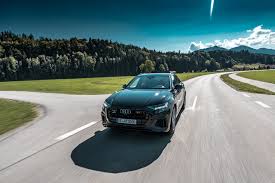 Maybe you would like to learn more about one of these? Der Jungste Q Abt Sportsline Lasst Den Audi Q8 50 Tdi Auf 330 Ps Erstarken Audi Tuning Vw Tuning Chiptuning Von Abt Sportsline