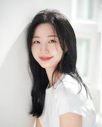 HEE JEONG (@_hhejeong) • Instagram photos and videos