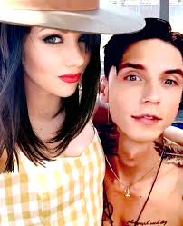 It's not too late for two lost souls ♡ Sid