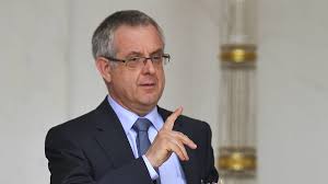 Das waren grob die bereiche die es in einer bank geben kann, aber keinesfalls muss. Xavier Musca Stimmt Ezb Zu Es Gibt Zu Viele Banken