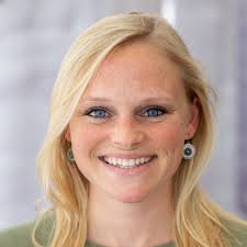 Tracy Kolar's Instagram, Twitter & Facebook