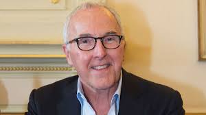 Fianna Fail challenges broadband plan