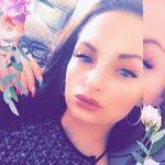 Joyce Elsey's Instagram, Twitter & Facebook