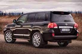 We were getting 11.9 after 300km, with 600km to go according to the computer. 2012 Toyota Land Cruiser V8 Specs 5 Doors Cars Data Com