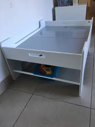 L'accent n'est pas seulement mis sur l'entraînement mais aussi sur. Table De Jeux Enfants Vinted
