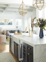 35 likes · 2 talking about this. Take A Tour Of Alison Victoria S Beautiful Kitchen In Chicago Hgtv Kitchens Kitchen Design Beautiful Kitchens