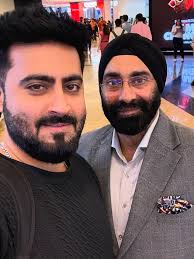 Grateful to Vasu Shroff, leading businessman of Dubai and veteran leader of  the Indian community for hosting a dinner in Dubai bringing together many  dear friends. Vasuji who leads the Regal Group