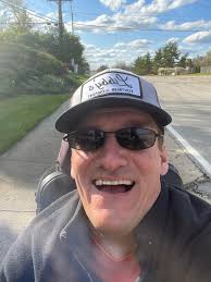 Has anyone else's windshield been busted out?