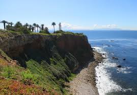 Palos verdes' point vicente lighthouse is one of the more historic landmarks on the palos verdes peninsula. Point Vicente Park And Lighthouse Rancho Palos Verdes Ca California Beaches